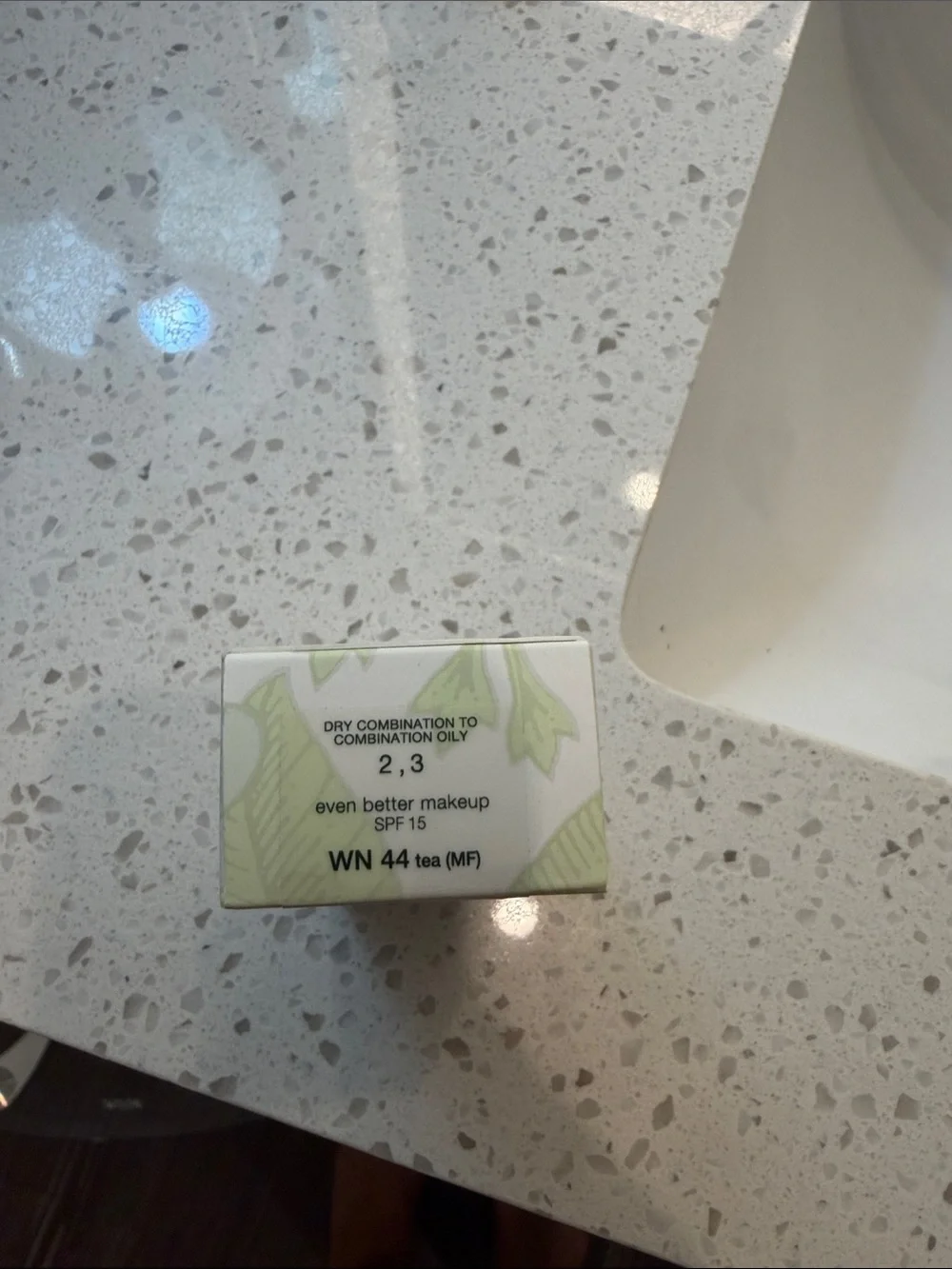 Clinique Even Better Makeup Liquid Foundation - Tea (WN 44)